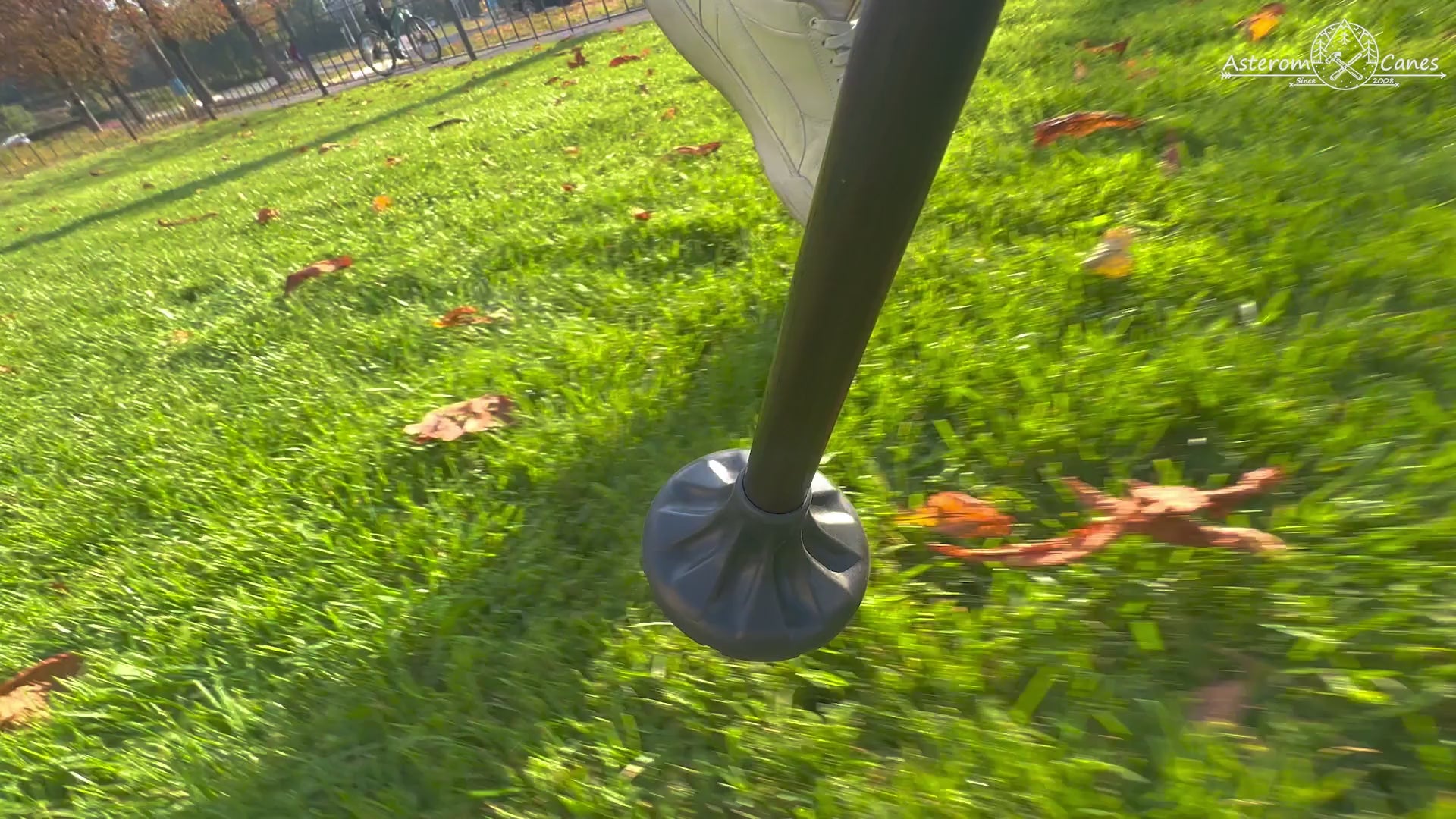 Load video: 2pcs Wide Rubber Cane Tips - 3/4&quot; Inch